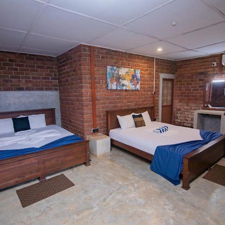 Click Hiriketiya Hotel Dikwella Ngoại thất bức ảnh