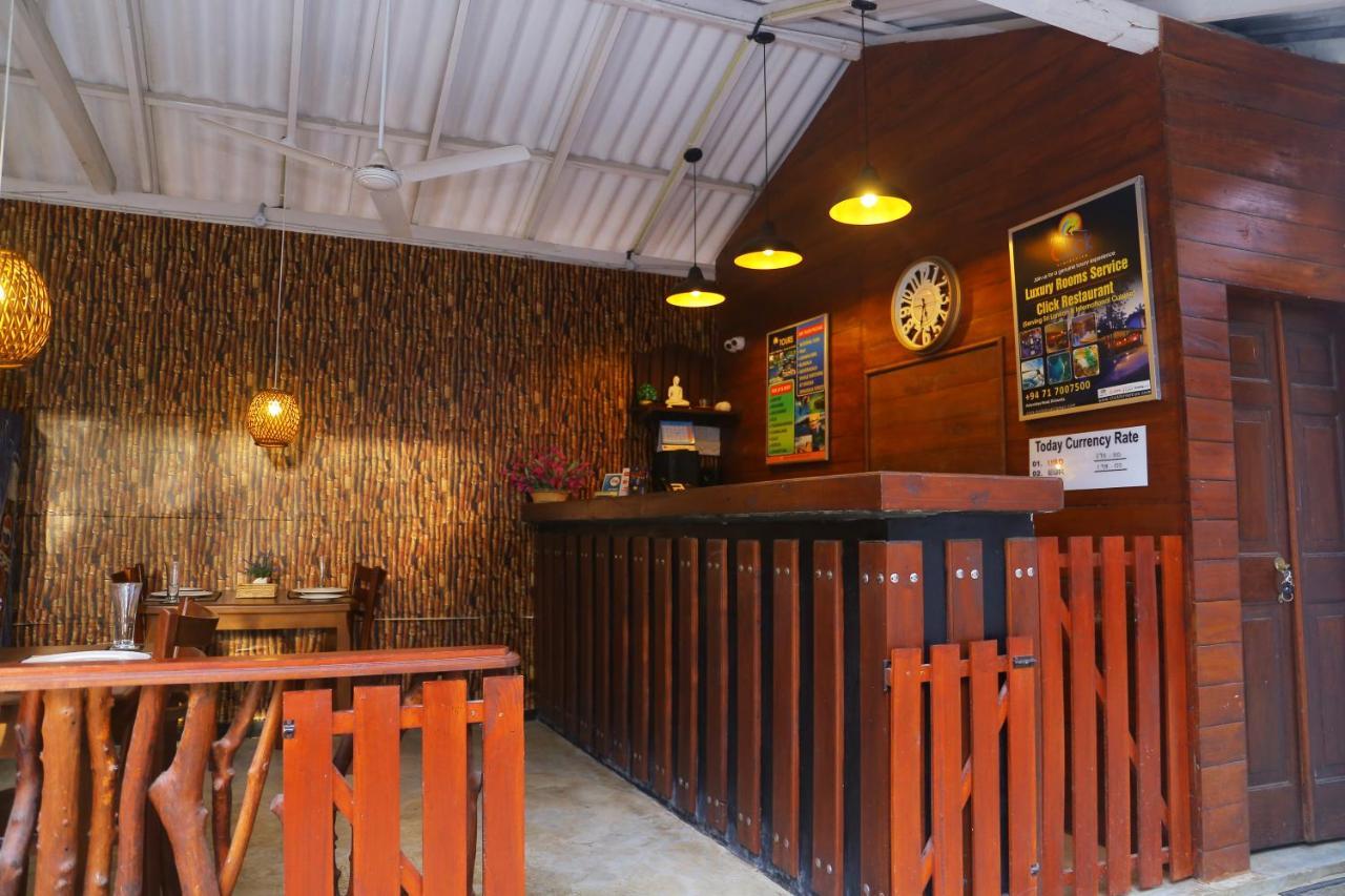 Click Hiriketiya Hotel Dikwella Ngoại thất bức ảnh