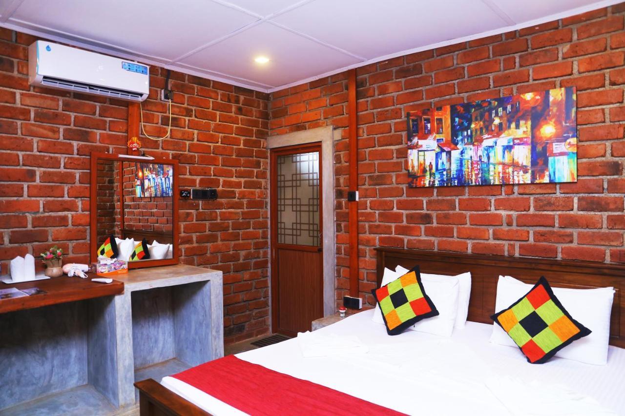 Click Hiriketiya Hotel Dikwella Ngoại thất bức ảnh